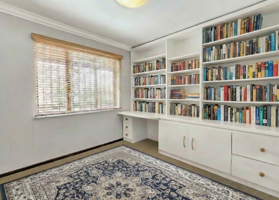 3 Bedroom Property for Sale in Waves Edge Western Cape